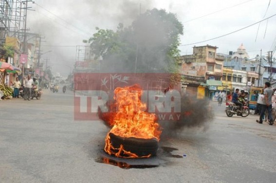 Mixed response to bandh call in Tripura, five injured 